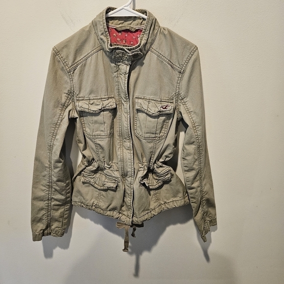 HOLLISTER WOMEN'S ARMY GREEN JACKET SIZE MEDIUM - Picture 5 of 12